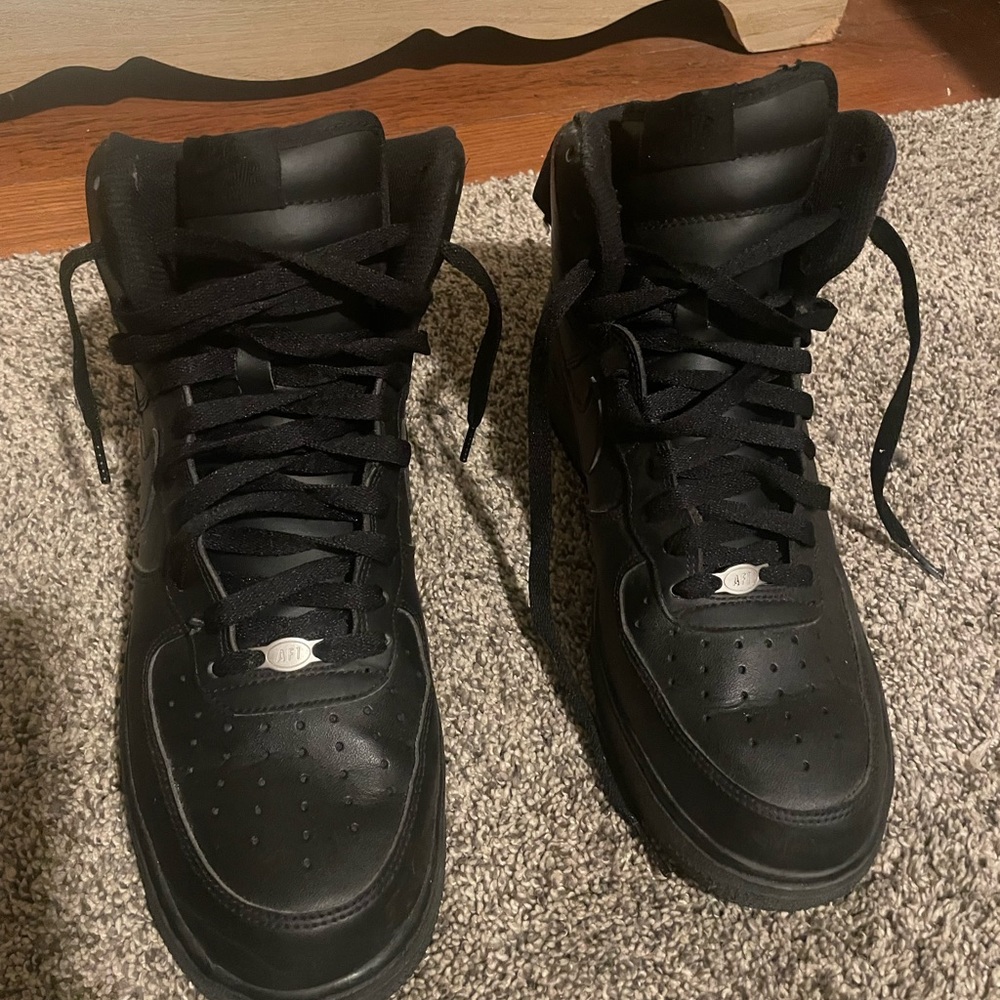 Men’s sneakers
